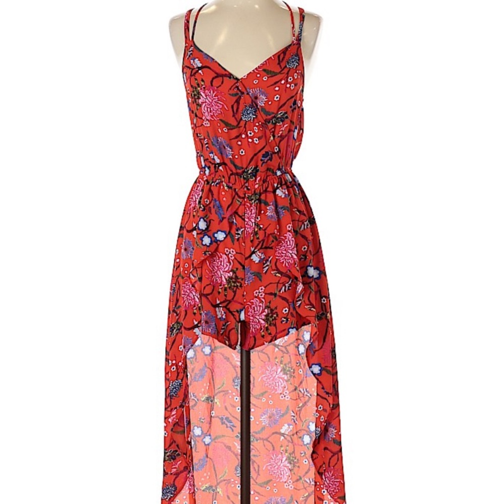 NWOT Floral Romper / Size S